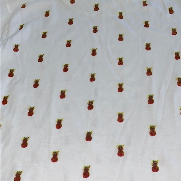 Denim & Flower T-shirt – size small - Picture 6 of 8